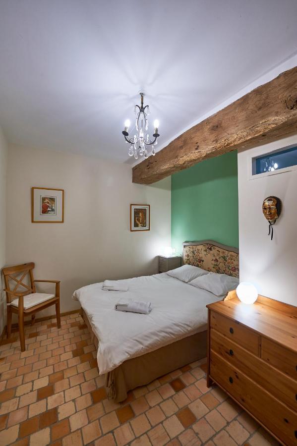 Corseul Gite La Terrasse - Manoir Le Plessix Madeuc מראה חיצוני תמונה