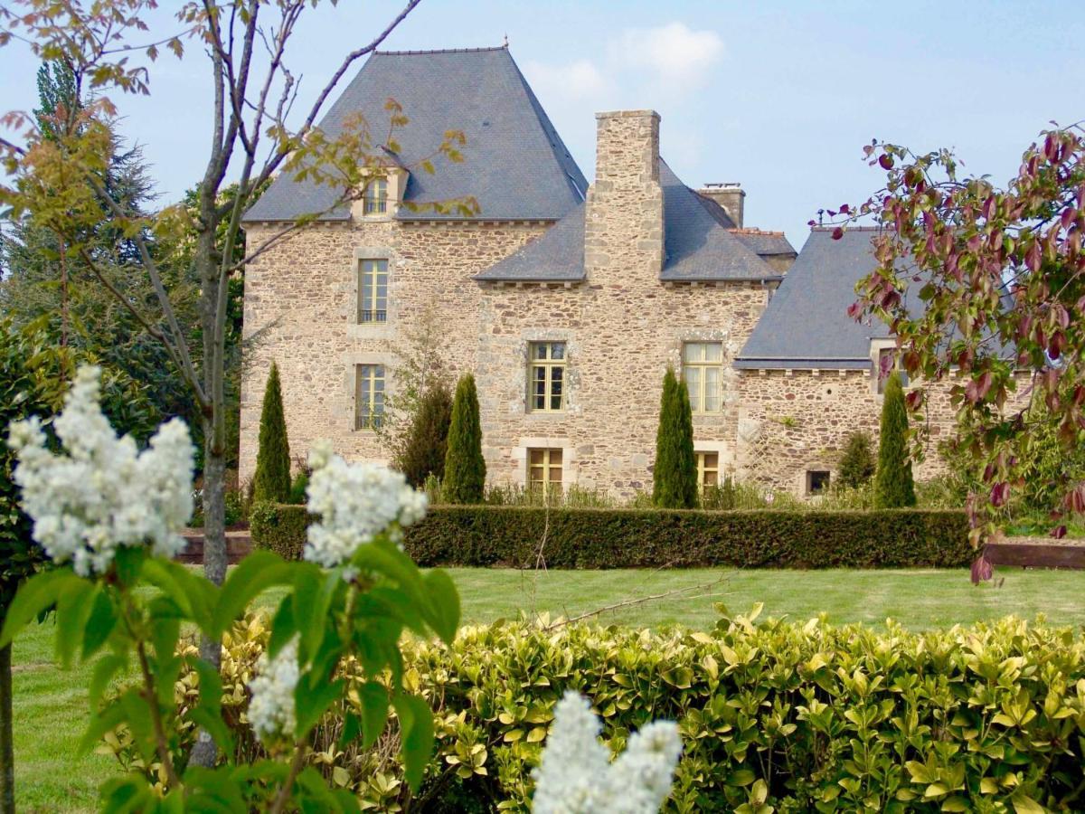 Corseul Gite La Terrasse - Manoir Le Plessix Madeuc מראה חיצוני תמונה